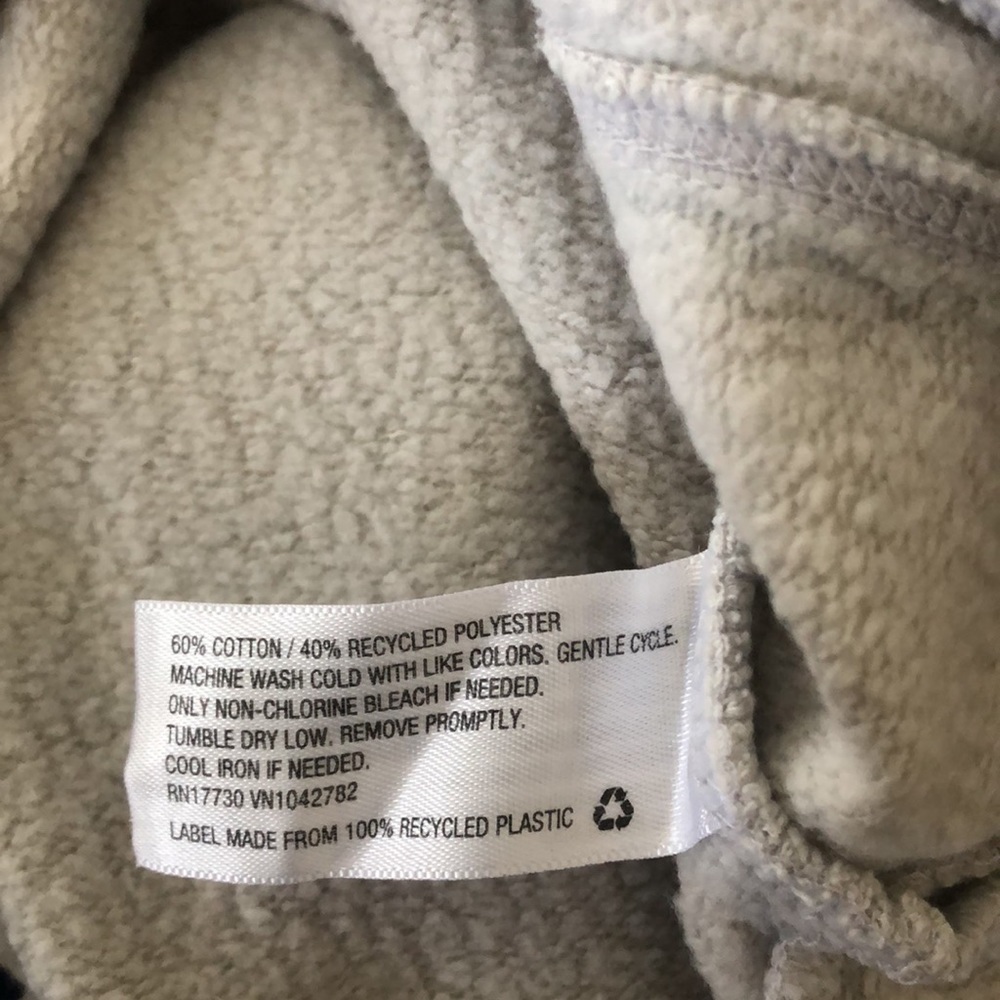 Universal Thread Women's Hooded Fleece Sweatshirt - Picture 4 of 6